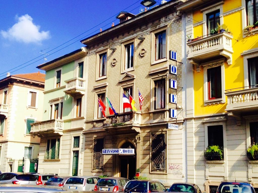 Hotel Gran Sasso - Milan — Photos 1